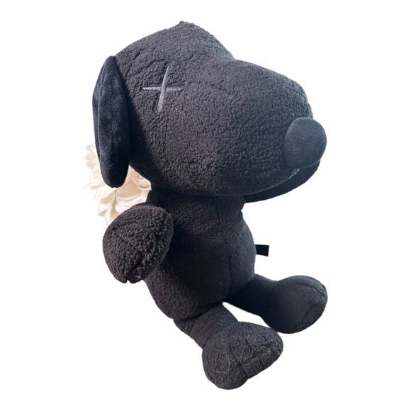 Kaws x Uniqlo x Peanuts Black Snoopy Plush Toy Large 22" - Picture 1 of 6